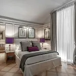 Casa Aurea By Burghesius