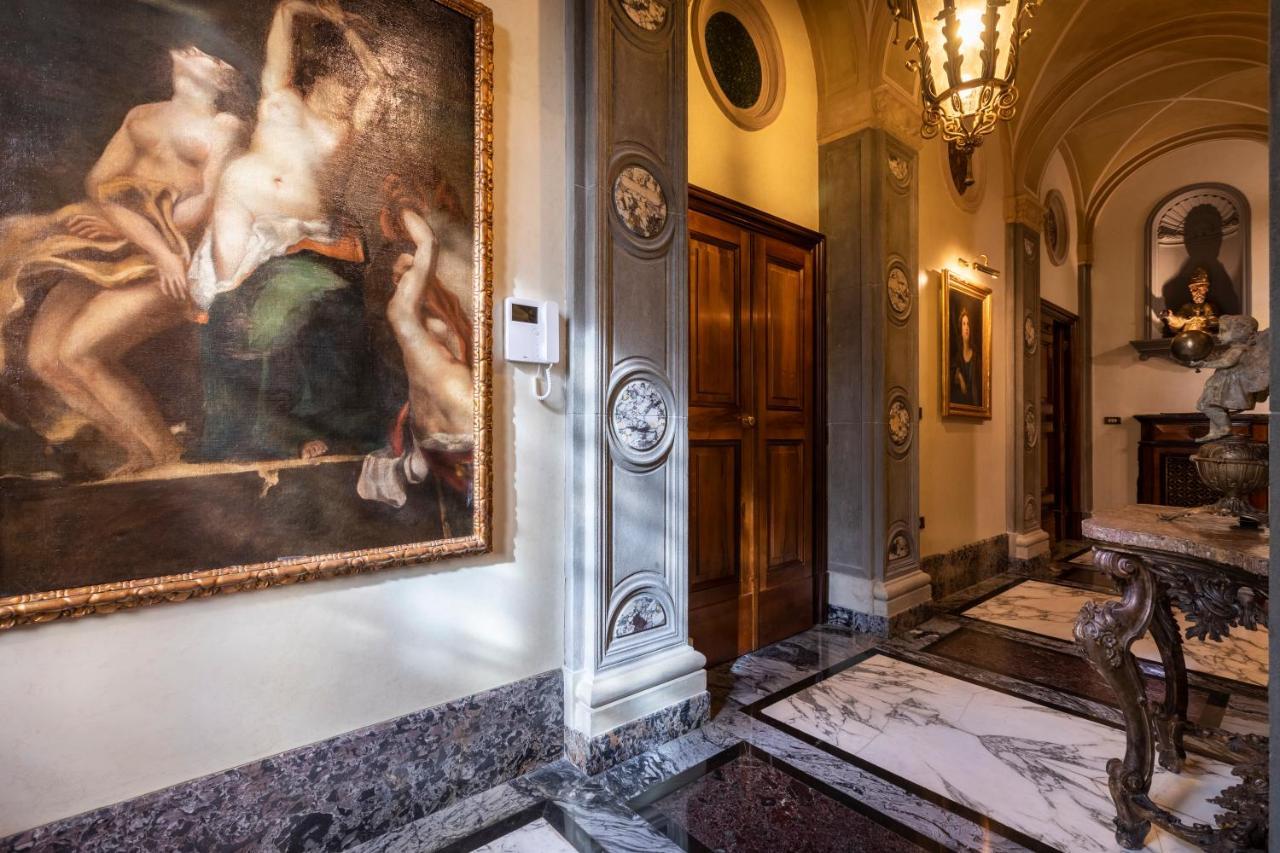 Casa Aurea By Burghesius Apartment