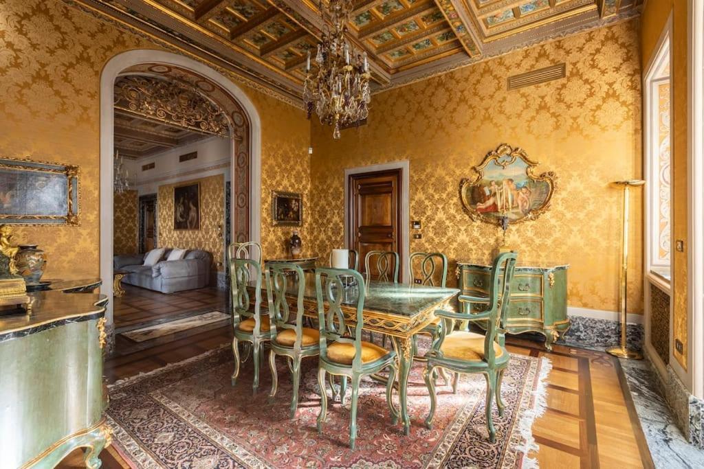 Casa Aurea By Burghesius