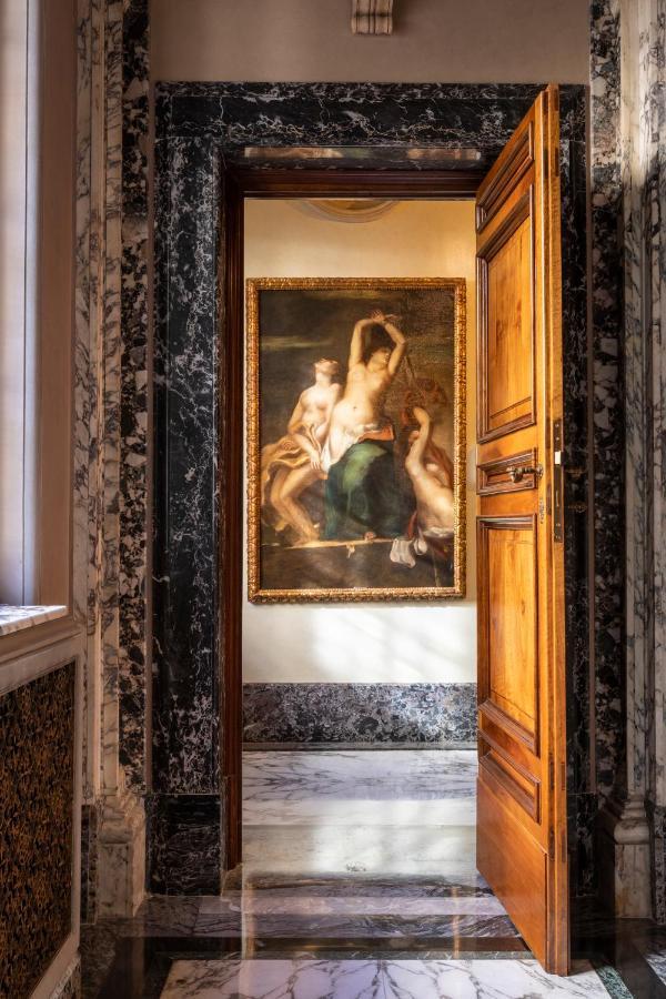 Casa Aurea By Burghesius * Rom