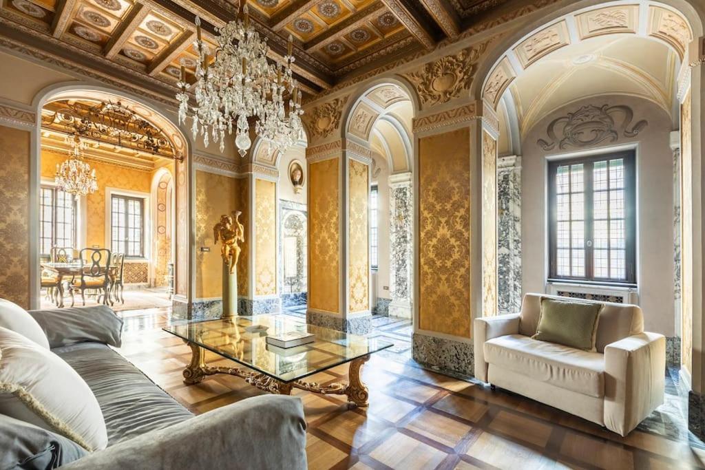 Casa Aurea By Burghesius Rom